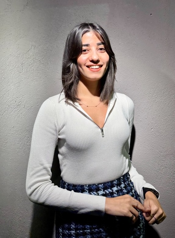 Ayşe Merve Yakut - İzmir öğrenci koçu ve kimya öğretmeni